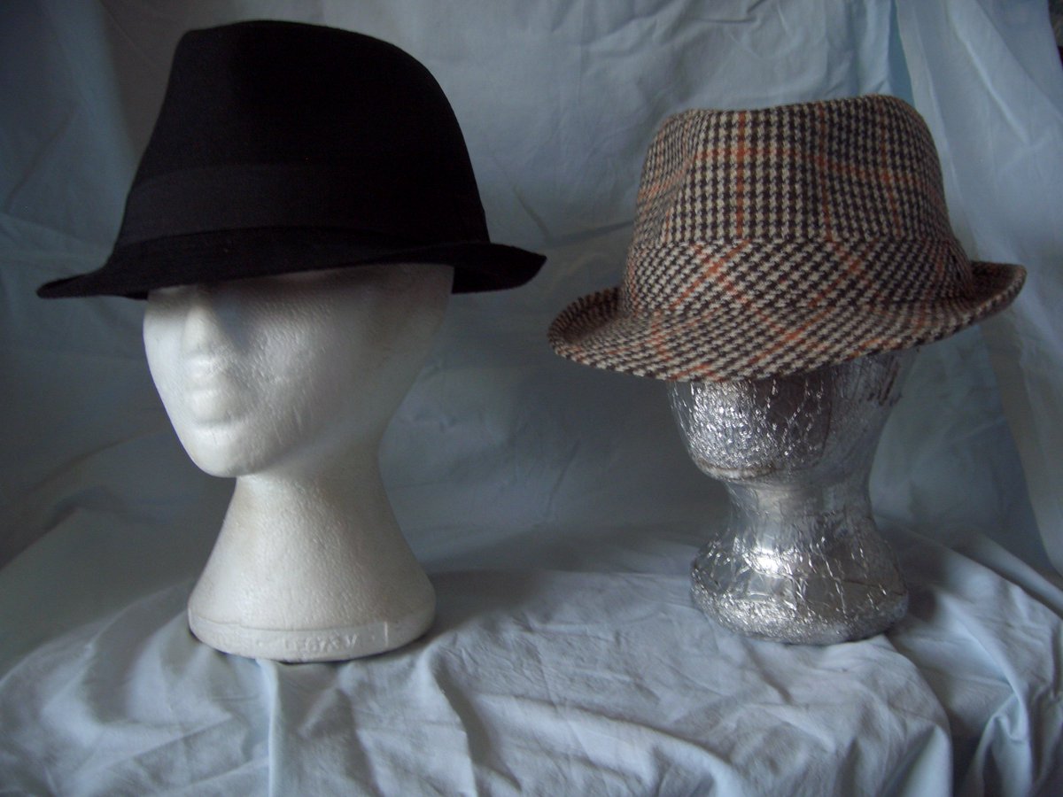 MarketHatsSocks's tweet photo. At Stockton Market tomorrow (Near #Barclays Bank) #Deals & #Bargains on #socks #hats #Caps #Flatcaps #Bowlers #Trilbys #gloves #creditcards & #Debitcards excepted .@StocktonBID @stocktoncouncil @WellySquare https://t.co/kfebpyq5sU