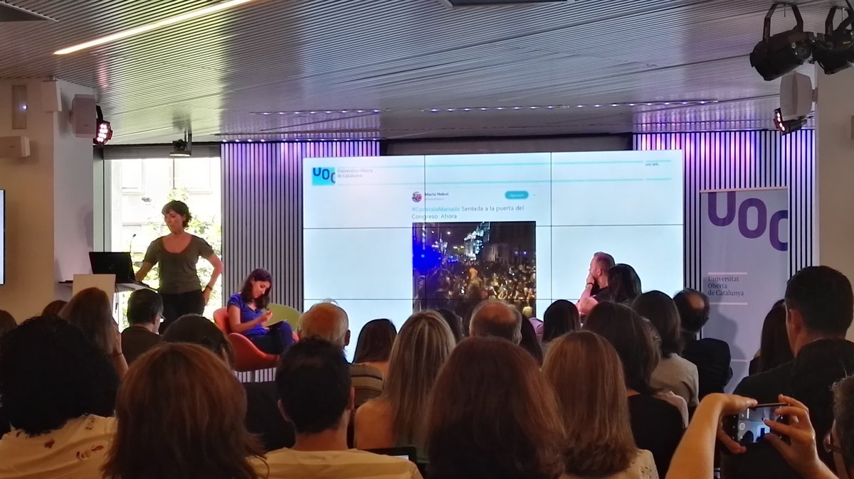 atorresgar3's tweet photo. «En el periodismo móvil no hay reglas». @MartaNebot de @publico_es cubrió la manifestación de los pensionistas en Madrid exclusivamente con un hilo de Twitter #MoJoBCN https://t.co/KkkAGmrZXk