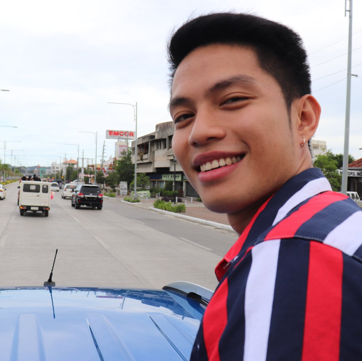 iamjmbales's tweet photo. Don't go through life, GROW through life.
🚥 https://t.co/LUzeDHyXMw