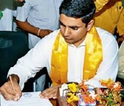 Surya_Kanthamma's tweet photo. జాబ్ రావాలి ఆంటే బాబు రావాలి అన్నావ్ ఇంటికో ఉద్యోగం అని చెప్పి ఇంటిలో లోకేష్ కు దొడ్డి దారిలో మంత్రి ఉద్యోగం ఇచ్చుకున్నావు..
#AbaddalakuNaalugellu #4yearsofgoodgovernance #4YearsofWorstGovernance #MosagaduBabu https://t.co/xe00OOZUe1