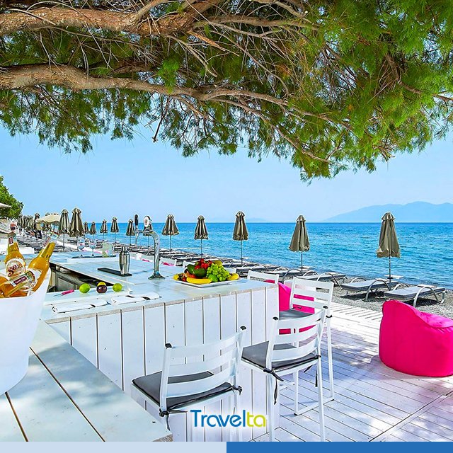 Travelta's tweet photo. Strand, zon en luxe; bij Michelangelo Resort &amp; Spa beleef je een heerlijke zonvakantie op Kos. Kom tot rust, geniet van de Griekse keuken en ontspan bij de schitterende zwembaden! ☀🌴

NL ➜ https://t.co/RW8oza2Di7
BE ➜ https://t.co/s8YEit2mck https://t.co/Lrt2uhJmaA