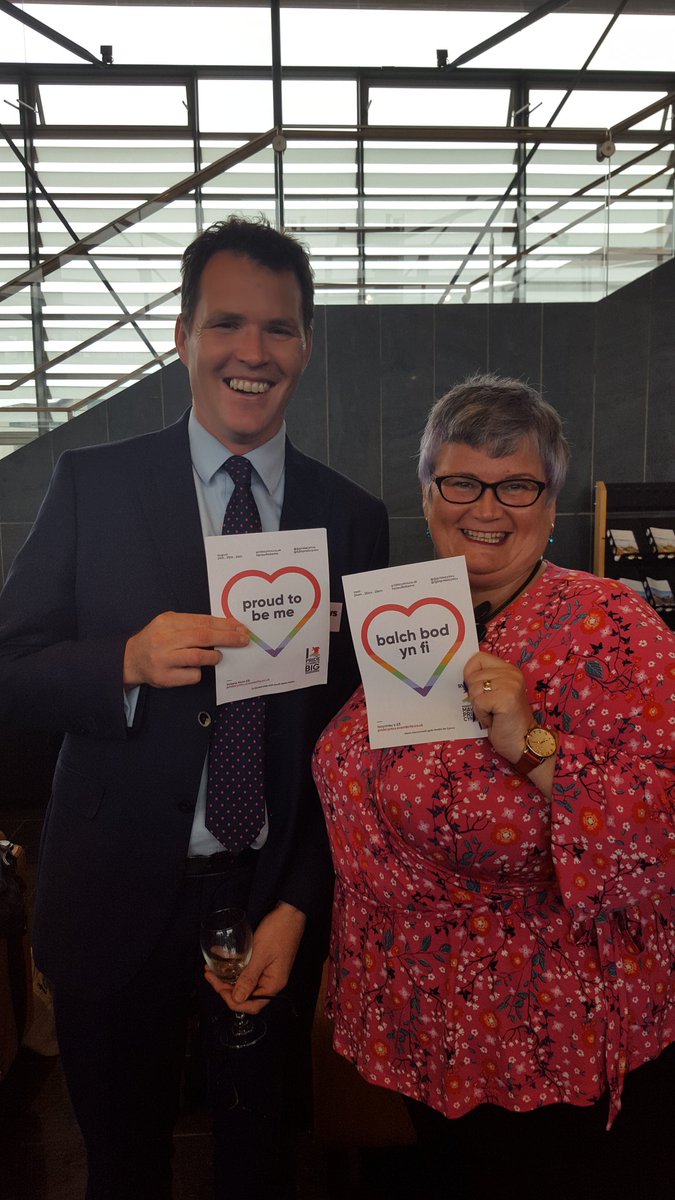 Pride Cymru tweet media