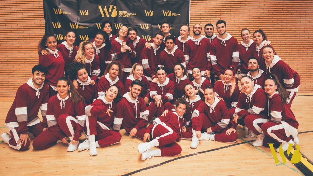 w8fest's tweet photo. 📸 Fotos del #Photocall de todos los grupos del Campeonato de Danzas Urbanas. Baby, Infantil, Junior, Parejas, Absoluta y Megacrew. 👉🏻 Todas las fotos en nuestro Facebook: https://t.co/90lEJRK8WK https://t.co/55uZQU4fuu