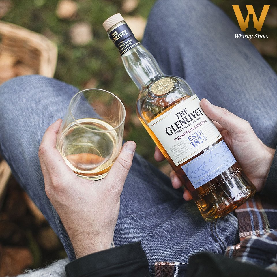 Presenting #TheWhiskypedia #WhiskyShot - the most beautiful photos of your favourite drink.