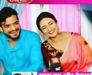 Meenachandren's tweet photo. Divan Handle Media So Well
Nazar Na Laga😍,
@Divyanka_T @TheKaranPatel #LongliveYhm #YHM1500 #YehHaiMohabbatein #Divyankaran #Rabnebandijodi
Congrats yhm crew hope we also celebrate #YHM2000🙄😪
Cuties🤗😍 https://t.co/fx9H17EDeK