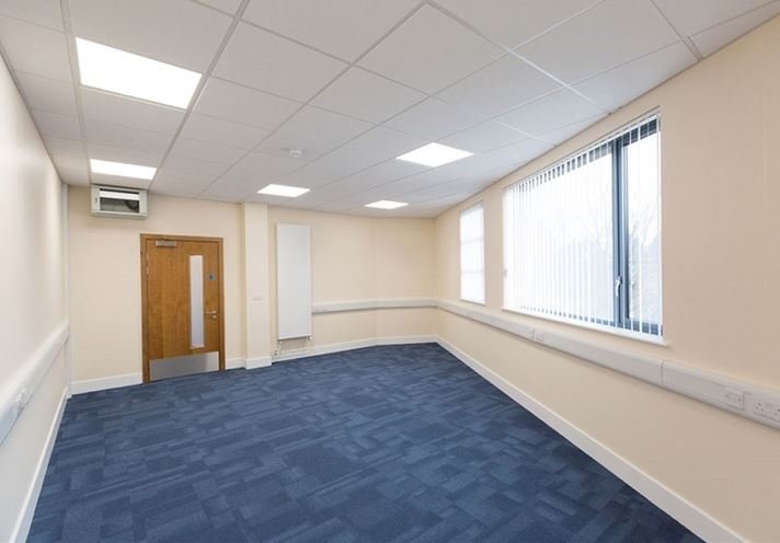 CSBCmanager's tweet photo. We are still buzzing after the official opening of 80 Churchill Square with 30 new offices for businesses with staff numbers of 2 to 8. This takes the total number of offices at the business centre @CSBCmanager up to 189. Contact churchillsquare@capitalspace.co.uk for details. https://t.co/o5T4Ns2Xqx