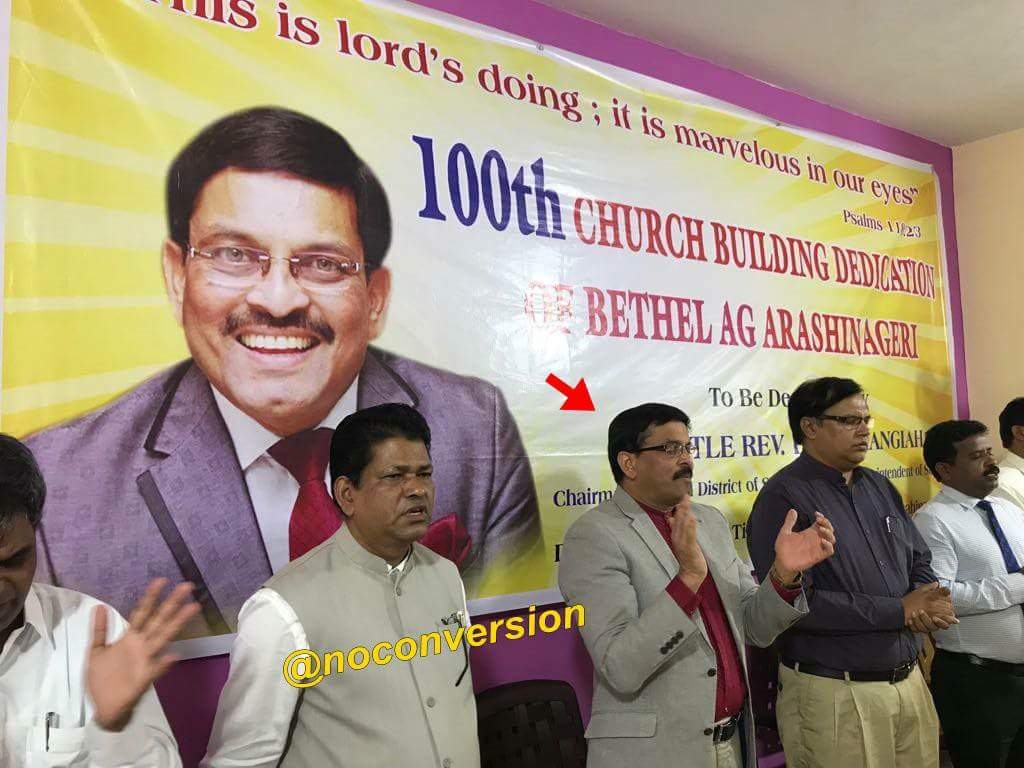 mukul027's tweet photo. This one Missionary has started 100 churches in INDIA... how can that be possible without foreign funding AND without Govt support?
#noconversion
#ChurchTargetsModi
#churchVsModi
more and more of this is going to happen.
Via ~ No conversion https://t.co/7lxr6oy3ym