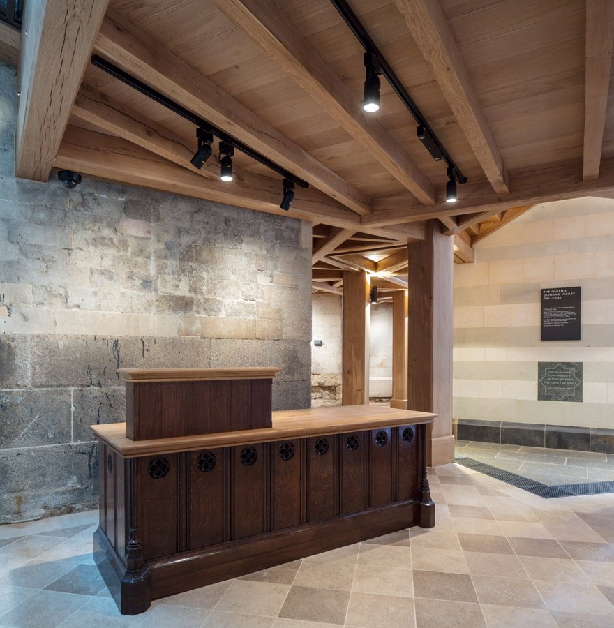 MandevilleWood's tweet photo. Reception desk for Westminster Abbey visitor centre constructed using reclaimed pews from the Abbey itself! #desk #oakdesk #joinery https://t.co/KDXitf9CO0