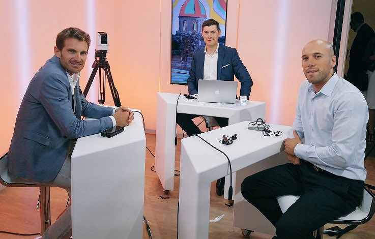 Resilient_Innov's tweet photo. 🎥Notre PDG sur le plateau de @Le_Figaro pour l’émission #FrenchTalents en partenariat avec @Viadeo animé par @FabriceCouste 
Emission spéciale #Montpellier #Occitanie #Startup #santé 
 👉https://t.co/624kGh2nLI https://t.co/5u5A6ygQUN