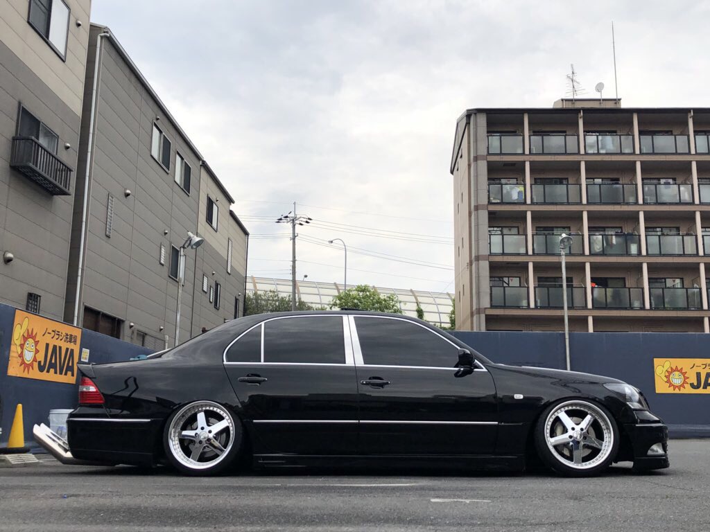 Uzivatel まっちゃん Na Twitteru あなたの車のコンセプトは ヤン車 Dqn車 卍カー