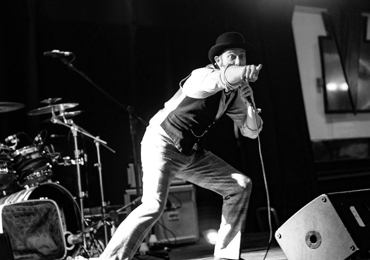 Picking on someone again I'm sure. #aldouspinch