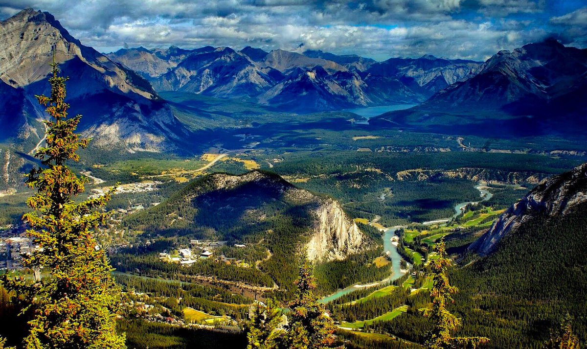 JRRTolkien's tweet photo. “There are still other fastnesses, and secret ways of escape into the mountains. Hope and memory shall live still in some hidden valley where the grass is green.”
—J.R.R. Tolkien #Tolkien https://t.co/aANbrxEO9U