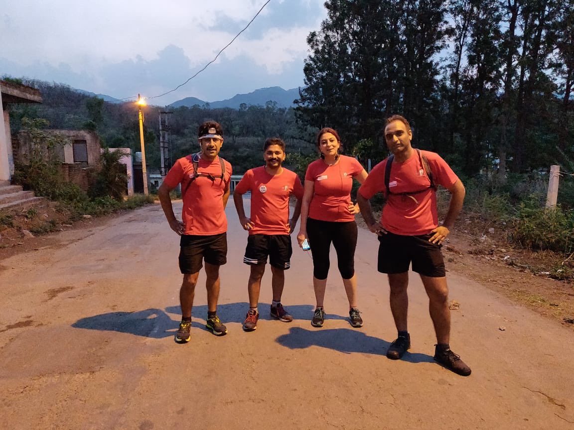 RunClubIndia's tweet photo. Everyday as I run,I pick up litter!
On my way!#runandclean #plogging #runners #runforacause #plogga #stoplittering #Chandigarh @limamchen @vbgupta404 @Jha_G @MajDPSingh @JoeSandhu1809 @Ra_THORe
#fitnesschallange #HumFitThoIndiaFit https://t.co/KO5nJ6HEA5