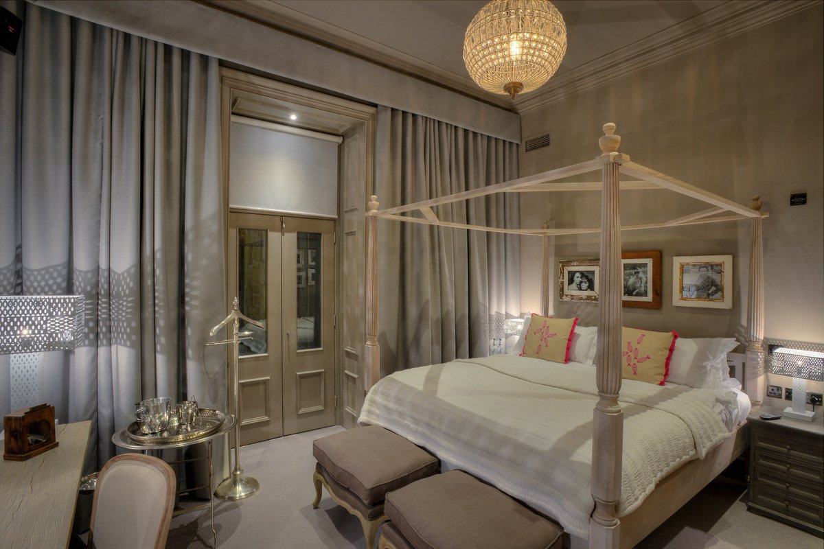 Our spacious Executive Bedrooms are generously fitted with unique features and a boutique design throughout, complemented with White Company products to help you unwind after a long day. Treat yourself at themurrayfieldhotel.co.uk