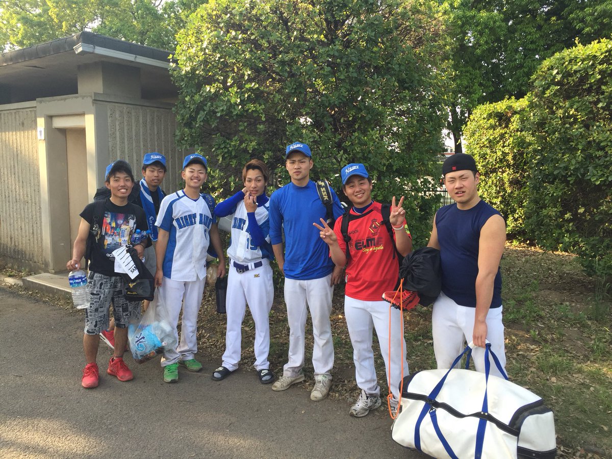 sakyo115's tweet photo. 本日で野球人生が終了
10歳から始め21歳で約11年間
共和レットイーグルス、加須シニア、浦和学院、帝京大学準硬式
野球を通してたくさんの人と出会い学ばせていただきました
この先は野球をする側ではなく
応援する側になりますが全力で野球に携わって行きたいと思います
ありがとうござました https://t.co/595quogNEM
