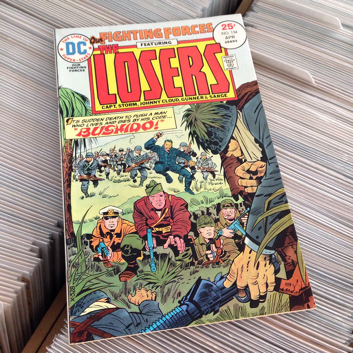 redflackcomics's tweet photo. En la tienda: Our Fighting Forces #154 (DC, 1975) #malasaña #OurFightingForces #JackKirby #Kirby #DBruceBerry #Losers #CaptainStorm #Gunner #JohnnyCloud #Sarge #Bushido #WorldWarII #DC #1975 https://t.co/BTwbecPthy