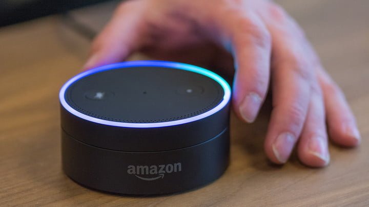 PriceDropWatch's tweet photo. SALE: Get an #AmazonEcho for only £89.99 😱 https://t.co/r0syYwdbNN https://t.co/YTzxZvbiDi