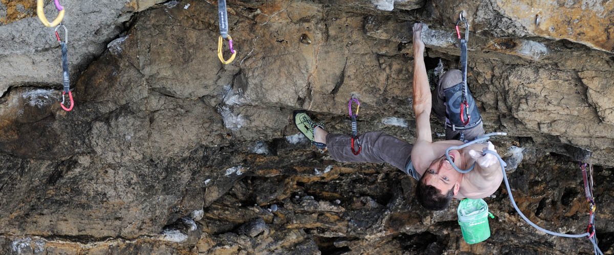 bit.ly/2xRhF7p

Cada día menos #express en #oferta por #vacaciones....

#afuerzadeplafon #climbingshop #tiendamontaña