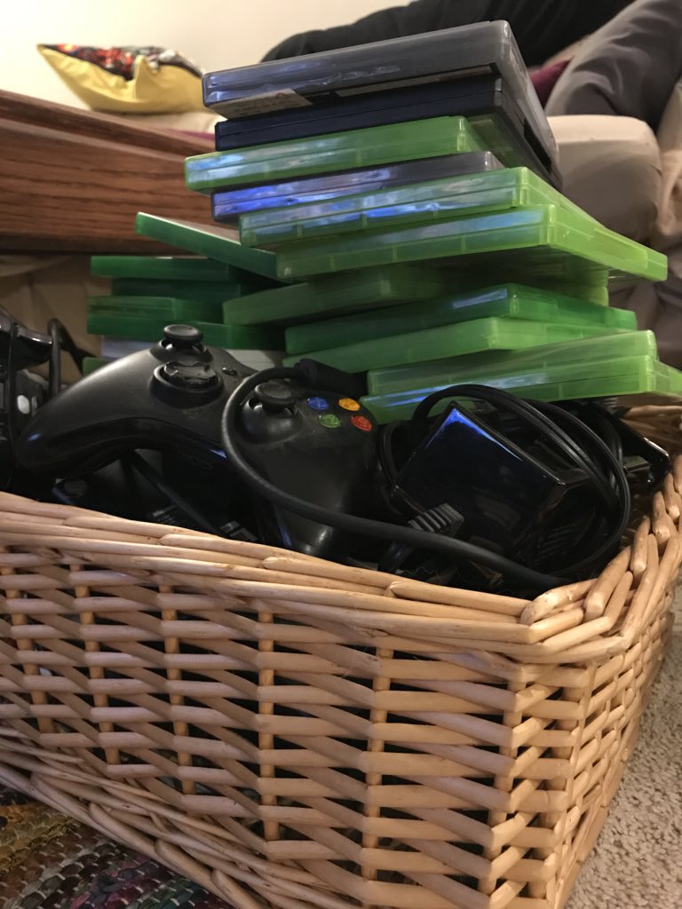 mainquestpod's tweet image. When you are trying to get a PS4, but you ain’t made of money. Time to clear out space and trade some old stuff in! #Playstation #ps4 #videogames #podcast #videogamepodcast