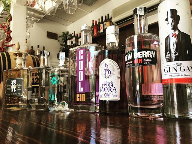 Es viernes y el cuerpo lo sabe! Ven a disfrutar de nuestras ginebras granadinas y demás destilados. Os esperamos aquí en Restaurante Paraíso Gourmet! ❤️#tabernaatípica #cocinasaludable #ginebra #granada #gastronomía #calidadysabor ift.tt/2JjYOqF