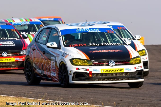 MotorsportSA's tweet photo. PEPPER CHASING THAT PODIUM  https://t.co/qpKXXOGs91 https://t.co/2fMQVG8quX