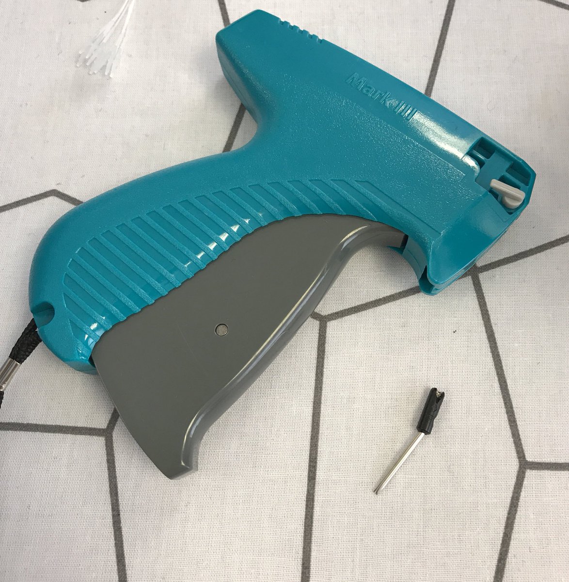 I’ve broken my favourite storeroom gadget. Nooooooo! Sobs..😢 fun afternoon practising my Charlie’s Angel pose cancelled...