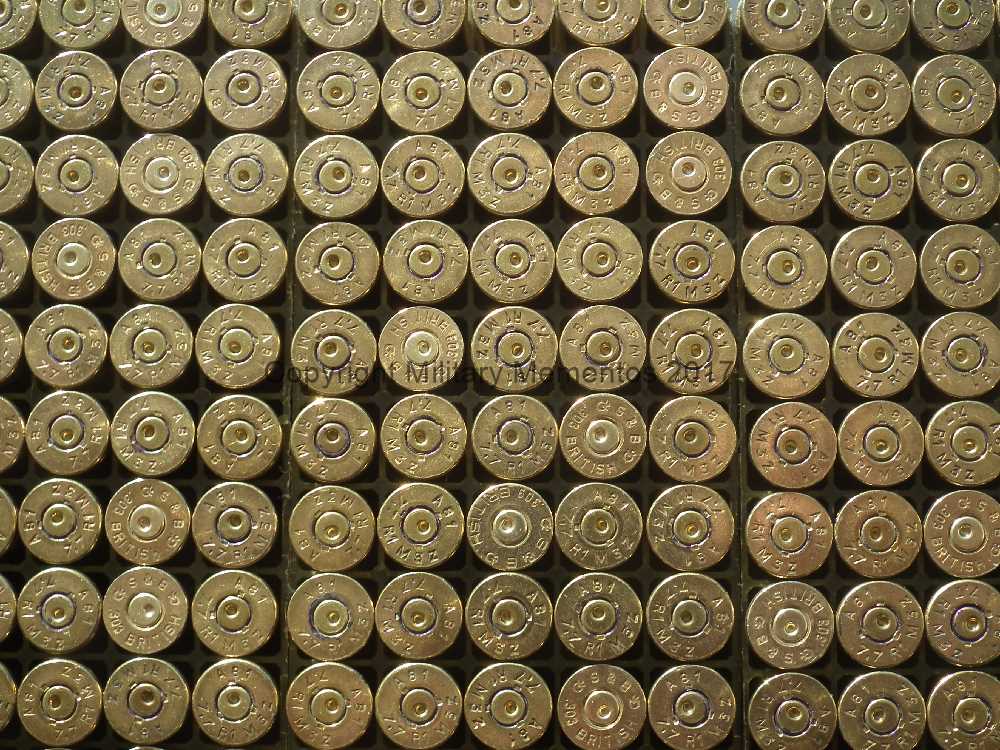 MilitaryMemento's tweet photo. Lots of inert small arms ammunition packed ready to go to the show this weekend. https://t.co/lbIbwYNoxa