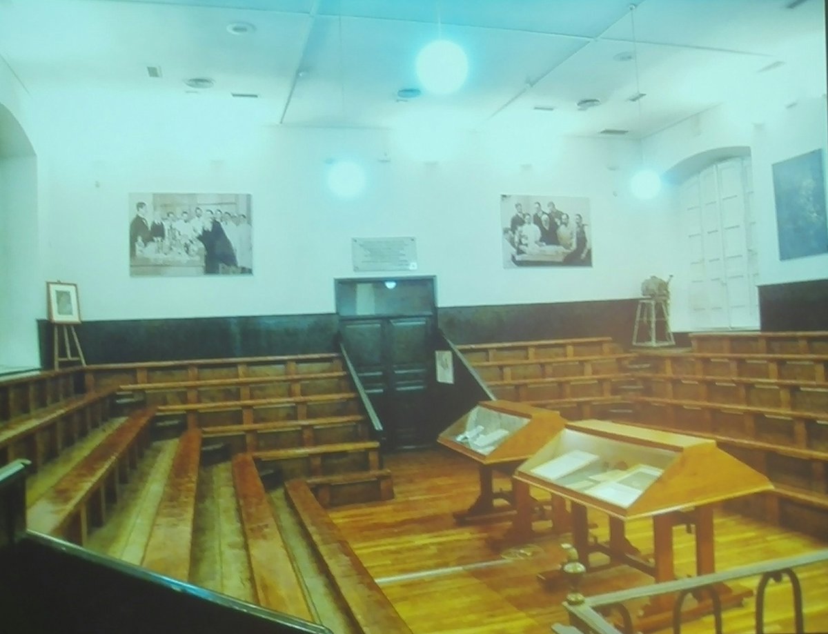 Histopatolomon's tweet photo. Historia de la patologia. 
Nicolás Achúcarro.
Sala de Cajal
#SEAP2018 #pathology #patologos #historiamedicina #historia #seap_iap @arhipa_SEAP https://t.co/SeZv8WBsvH