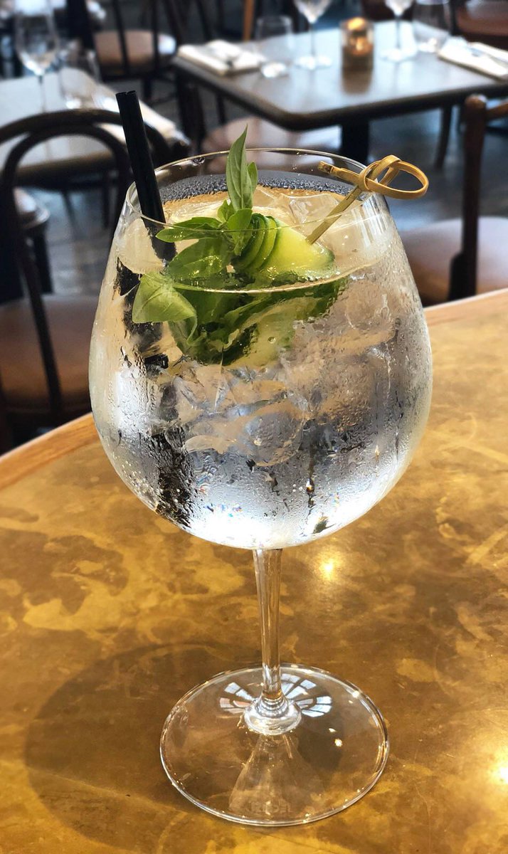 Ready for World Gin Day tomorrow?
We are definitely feeling the 'spirit' with a great selection of gins to choose from and cocktails to indulge in🍸
Join us for a tipple...or two !!
#WorldGinDay #Cocktails #GinLovers