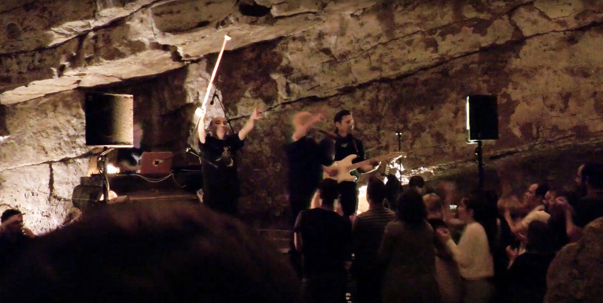 Media46's tweet photo. Nouveau reportage de @Media46. on a été  dans les @grottesdelacave filmer Motivés sound system dans le cadre du festival @Ecaussysteme46 👍
VIDEO: https://t.co/f2XBYVoil0

#grotte #concert #reportage #BellaCiao #LaCasaDePapel https://t.co/2ozbPsJr18