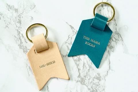 The gold foil block embossing has begun, just a few more to do! buff.ly/2JoG0CO

#Keyrings #keychains #wholesale #retail #leather #Falmouth #Cornwall#Bookshell #goldfoil #bindery #studio #embossing #handmade #foilblocking #personalised #personalisedgifts #wholesalegifts
