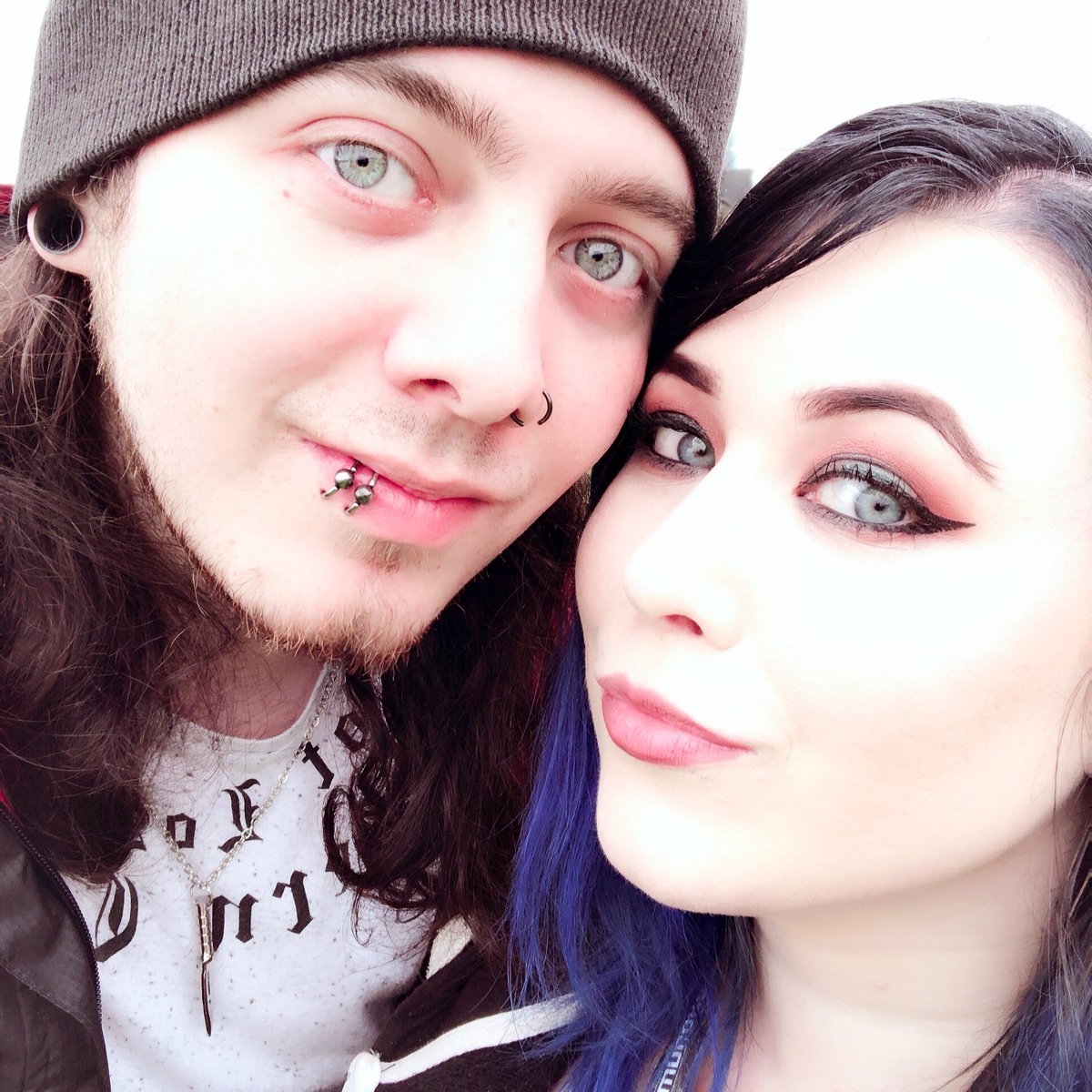 @DownloadFest day 3 with this babe @sarah_blackshard ! Bring on @avengedsevenfold tonight! 

#downloadfestival 
#festival 
#metal