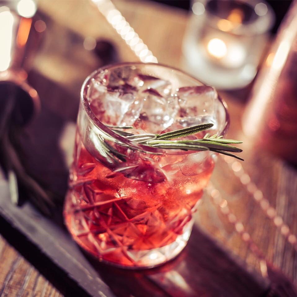 Enjoy a Friday night Negroni 🥃

It’s national #negroniweek and we’ve got you covered. Check out this Rosemary Negroni 😍 ask the team to make you one

We’re open 5pm - late 🎉 #tooting #streatham #earlsfirld