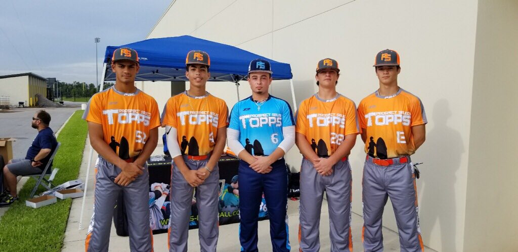PowerBSB's tweet image. Put your sunglasses on! 😎 You are looking at some Bright Futures right here! @ProspectSelect @PowerBSB 

TOPPS Showcase #PowerUp ⚡️☝🏻