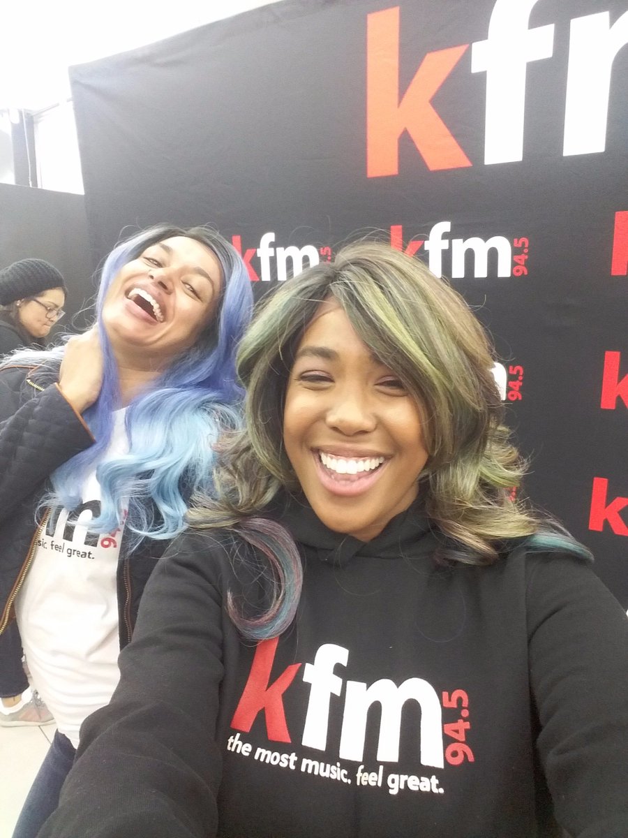 KFMza's tweet photo. We had such a laugh with @TraceyLange and #FlouJokeFriday. Thank you to the team at Allure hair and beauty Claremont for pampering us today. We Are ready to get the weekend started. Tune in next week from 9 am - 12 pm for more laughter. #KfmTracey #KfmLife https://t.co/LepQ5rnQUk