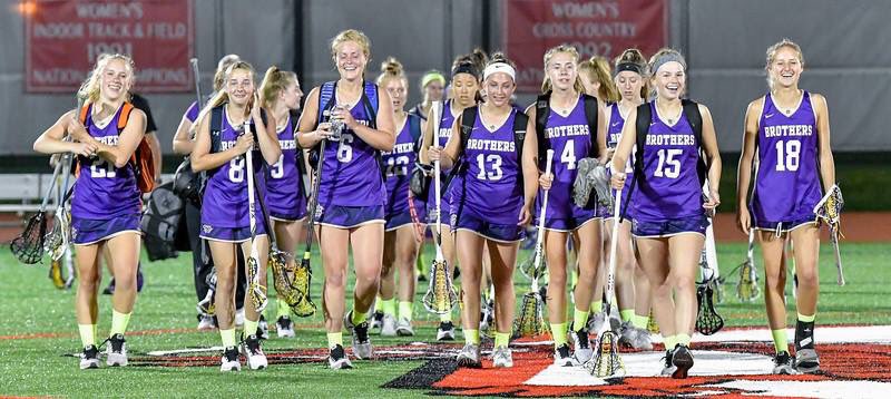 Cba Syracuse Ar Twitter The Girls Lax Team Faces West Islip At 1