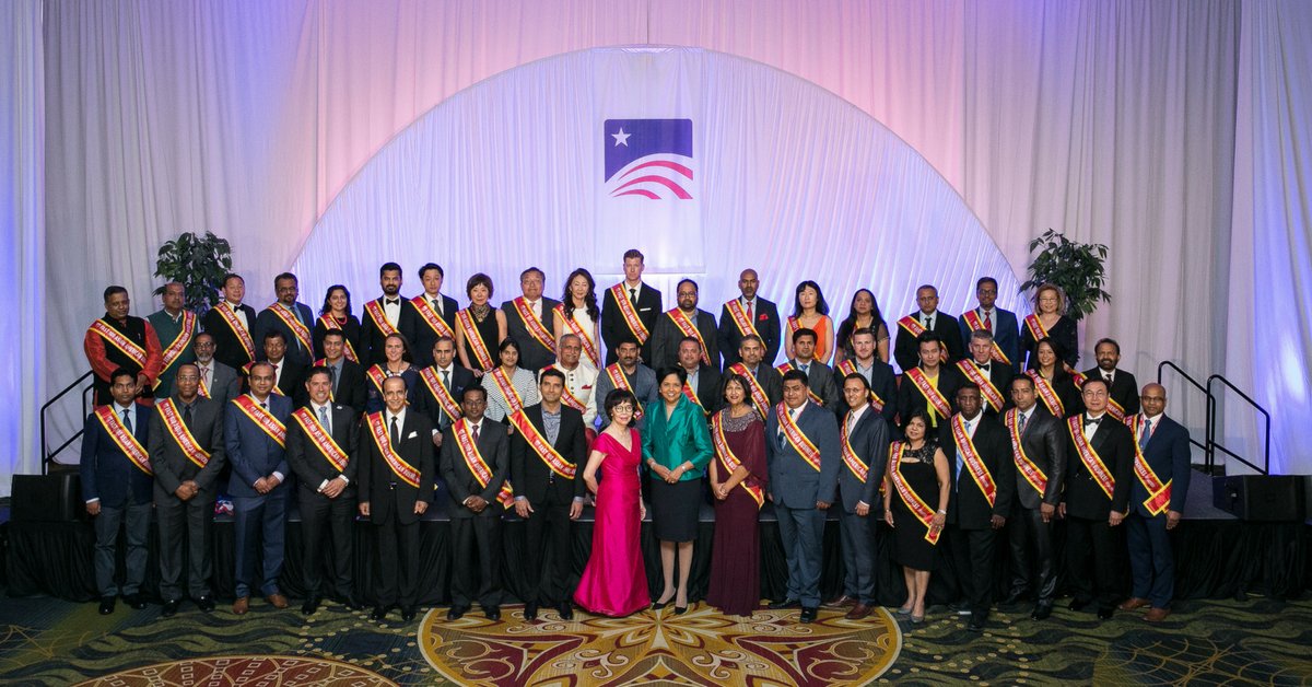 barotdilip's tweet photo. It is an honor to receive ‘Fast 100 Asian American Business Award’ on behalf of Etech’s 3000+ team members &amp; share the stage with Pepsico's @IndraNooyi, Chairman &amp; CEO along with other fast 100 winners. #USPAACC_EF #Celeb18 #ProudMoment #Achievement #WeAreEtech https://t.co/sqoWPMTJFN