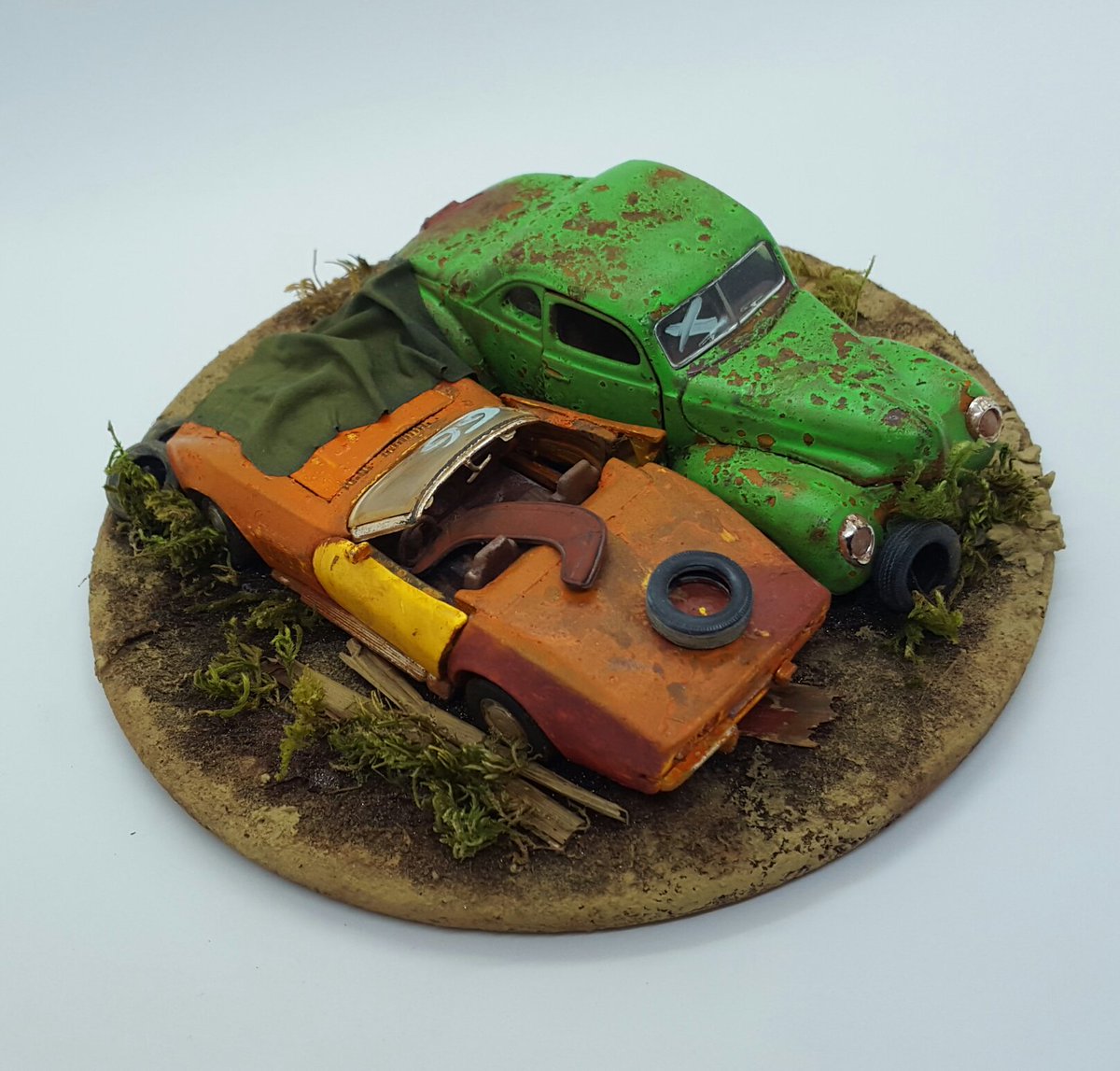 oldwheelsstory's tweet photo. #ForSale #handMade #junkyard #diorama 1/32 #scale #Chevrolet #Corvette and #fordDelux
Visit my #store on #etsy for more photos and price
https://t.co/LpwpNRN7yR
#scaleModel #junkyardModel #abandonedCars #leftCars #scaleCarModel #classicCars #classicJunkyard #americanMuscle #132 https://t.co/CI7xUlC31E