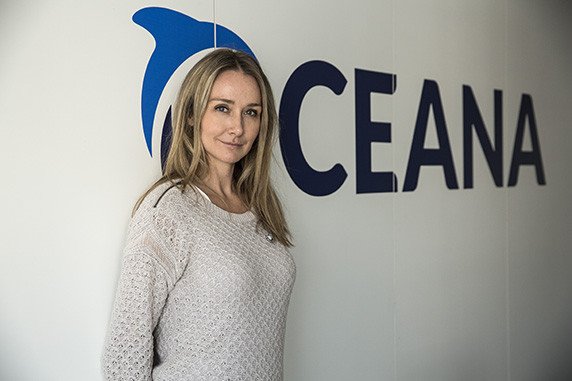 agencia_sinc's tweet photo. “No quiero que cuando nuestros hijos tengan 40 años ya no haya peces en el mar, sino solo plástico", dice Alexandra Cousteau | Por @AdelineMarcos  #WorldOceansDay #DiaMundialDeLosOceanos @OceanaEurope https://t.co/HVa5ntESlT https://t.co/GH13hp2rKh