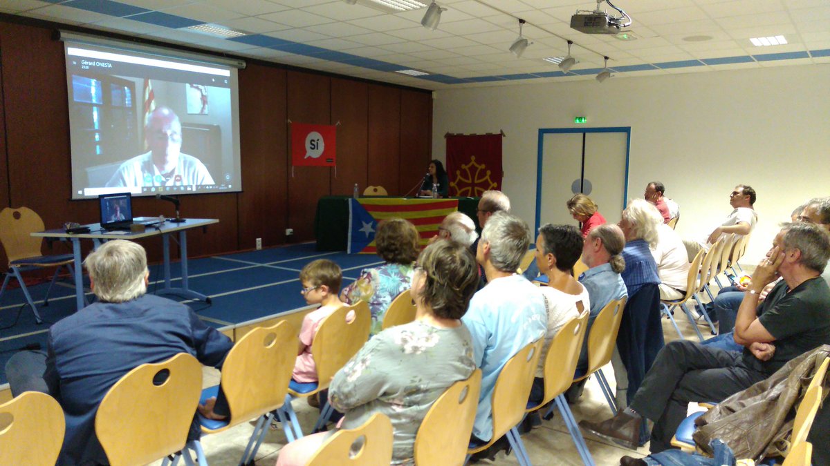 La réunion d'information et de solidarité avec la Catalogne vient de commencer avec <a href="/OnestaGerard/">Gérard Onesta</a> observateur international le jour du référendum du #01oct #Catalunya #democracia