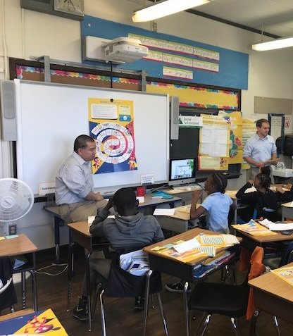 JA_Philly's tweet photo. Over  the  last  10  years,  more  than  9,000  @HSBC   #volunteers  have  worked  directly  with  JA  students.  They’re  doing  more  than  teaching  #financialliteracy,  work  readiness,  and  #entrepreneurship.  They’re  changing  lives.  #FutureSkills  #JAworks https://t.co/c6KwBnmD5X