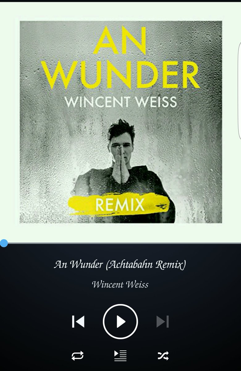TiniB4's tweet photo. @Wincent_Weiss  da kann man sich gar nicht entscheiden welche Version nun die Beste ist 😅 🎤 https://t.co/pnJVxlk8hQ