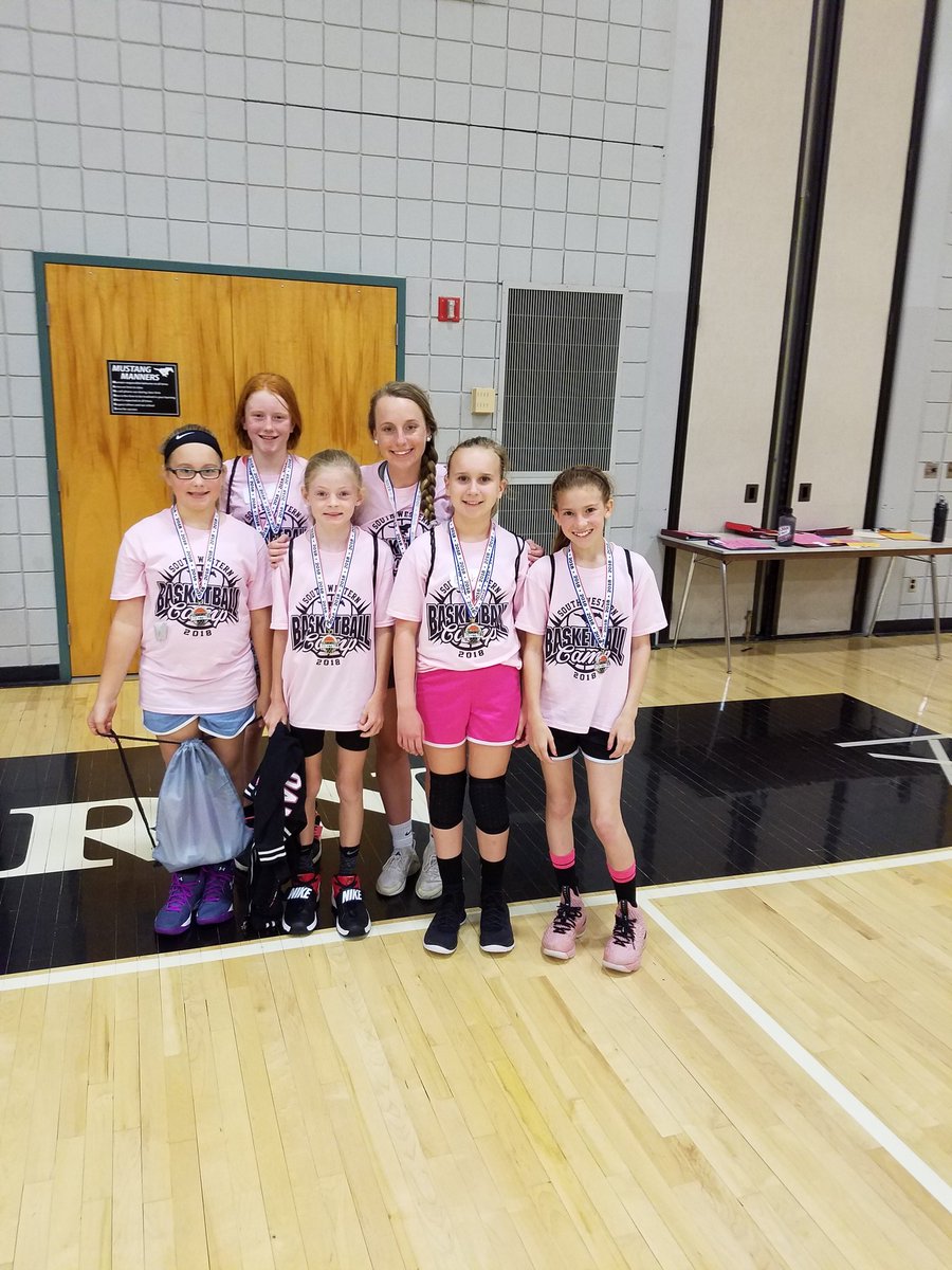 SouthWesternGBB's tweet image. Great week at youth camp! Thanks to all campers and coaches for your enthusiasm and hard work.  Our student athletes are just tremendous!