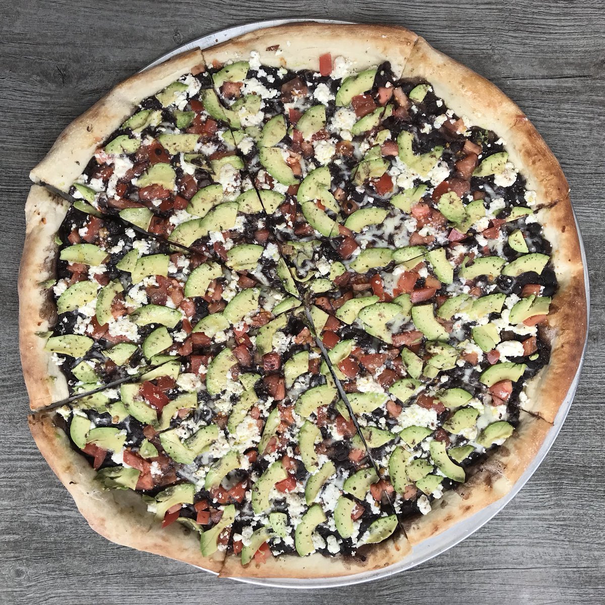 It’s #FreePizzaFriday! Retweet and you’ll be entered to win 8 free slice cards! We’ll pick the winner on Monday. #IansPizza