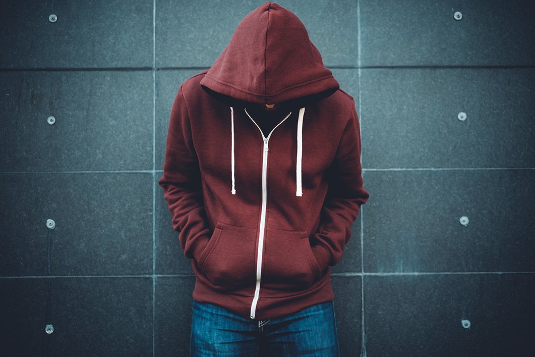 June is #PTSDAwarenessMonth. A new systematic review from @AHRQNews and <a href="/PCORI/">The Patient-Centered Outcomes Research Institute</a> found there are therapies and medications that are effective to decrease PTSD symptoms and depression symptoms. Learn more bit.ly/2J0oSDb