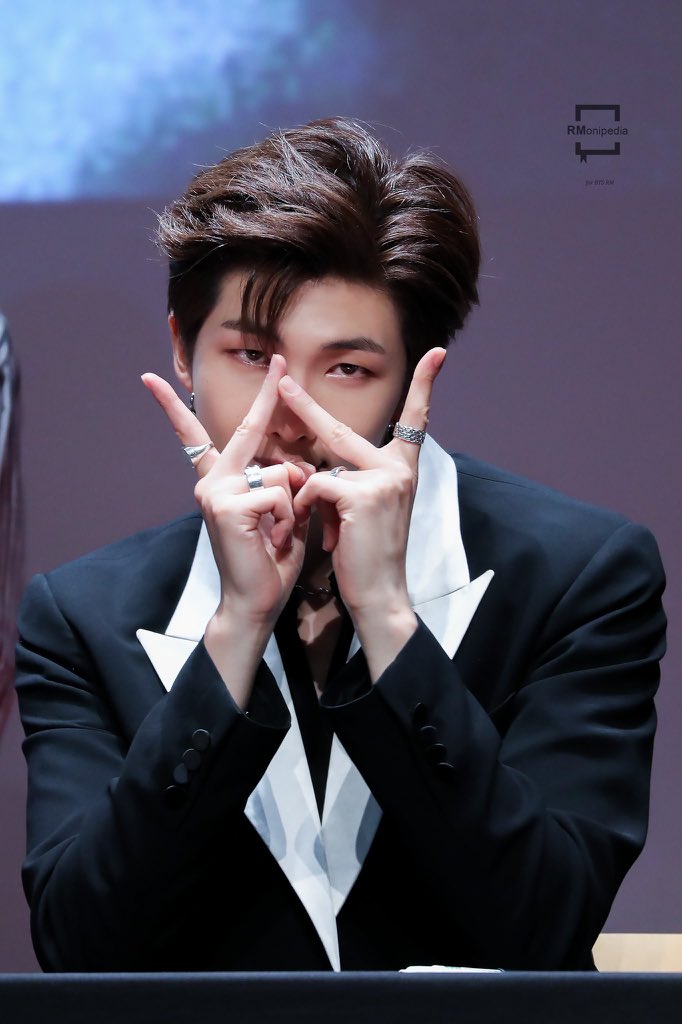 RM PICS 🎙 on Twitter: "180607 Fansign HD cr. RMonipedia From RM to