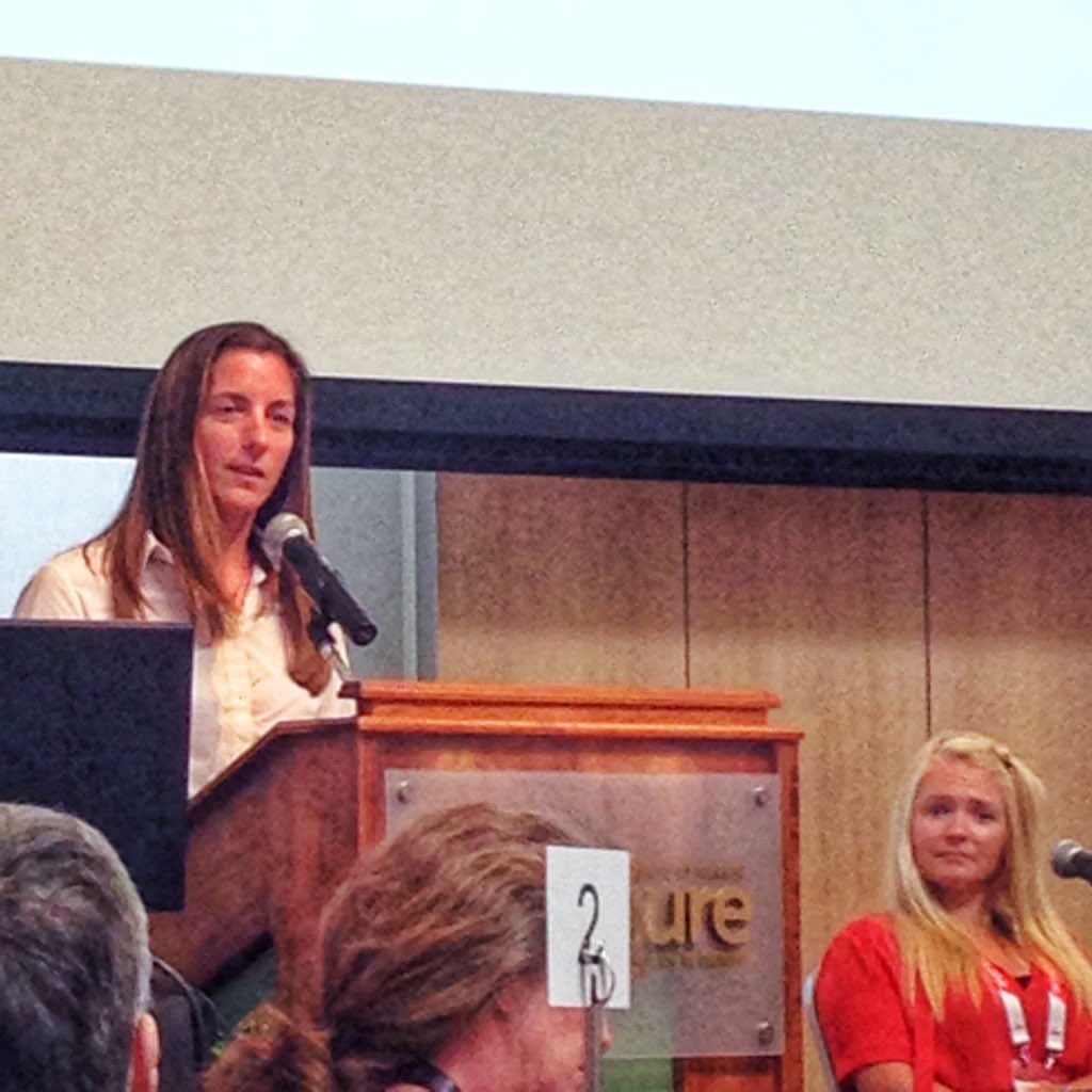 AthletesCAN's tweet photo. #CDNAthleteLeaders @mercedesnicoll & @robbi_weldon talk about #Concussion experience. Know the symptoms, speak up, lean on teammates, NSOs following through on support is so important for athletes to return to health & play.
#WeAreHeadstrong
#ConcussionSmart
#AthleteSafety https://t.co/VkBtwJvTGx