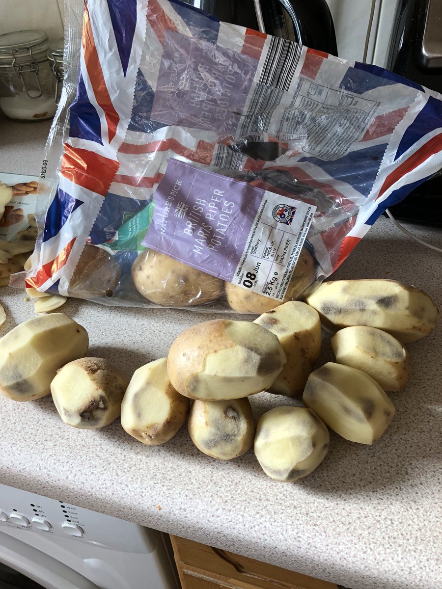 emma cliff tweet media