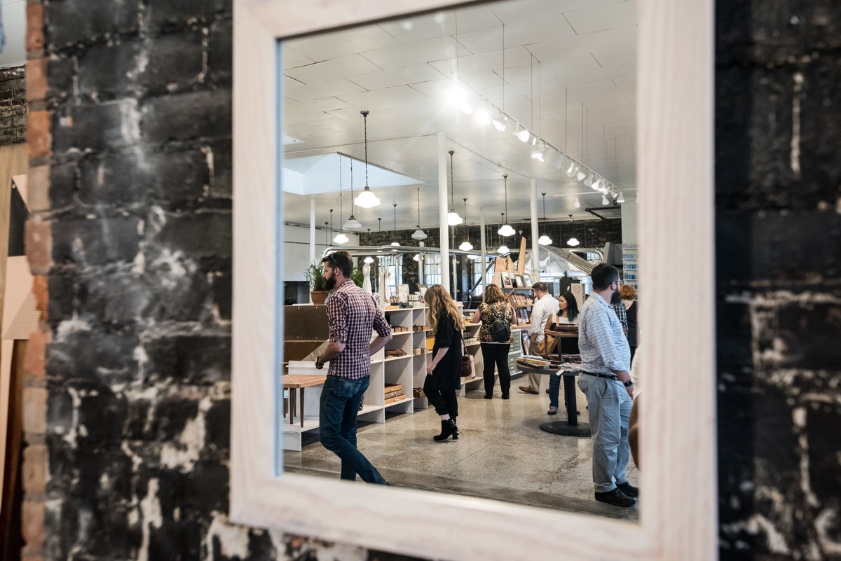 designcoredet's tweet image. Happy Friday! We’re thinking about our weekend plans and eagerly awaiting the September #MonthofDesign lineup...coming soon! #fbf to the POST preview party at DDF 2017! #cityofdesign