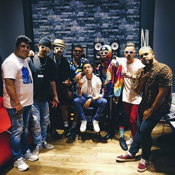 2035!! 🛸 🤙🏾🔥🐍😈 <a href="/mariobautista_/">MB</a> <a href="/broducers/">Broducers</a> @laloebratt <a href="/syhmusica/">SKINNY HAPPY</a> <a href="/YeraMusic/">Yera</a>